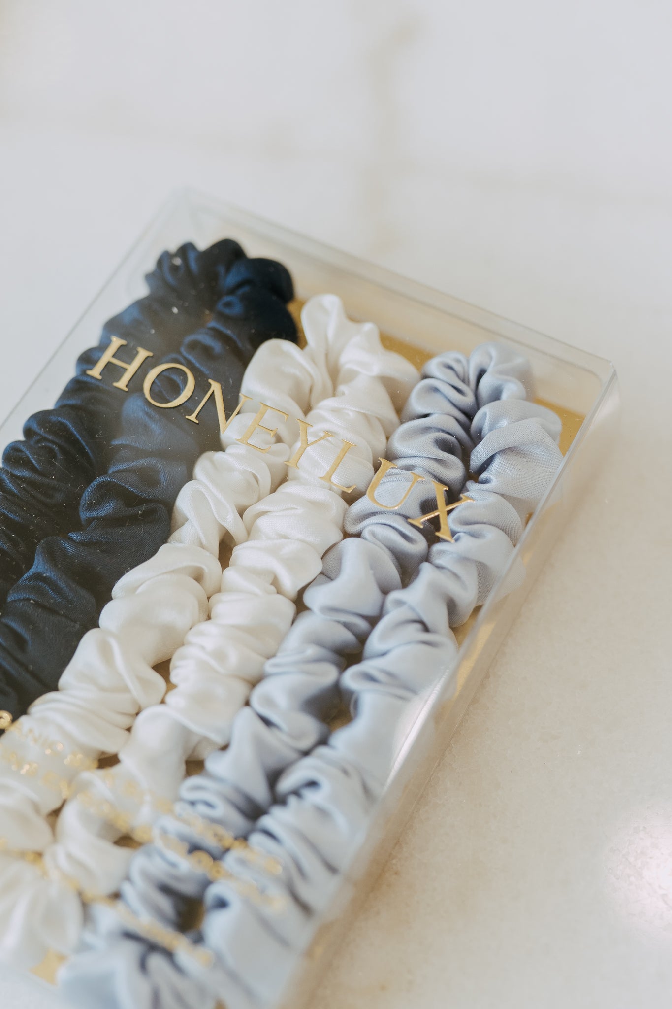 SILK SCRUNCHIE SET