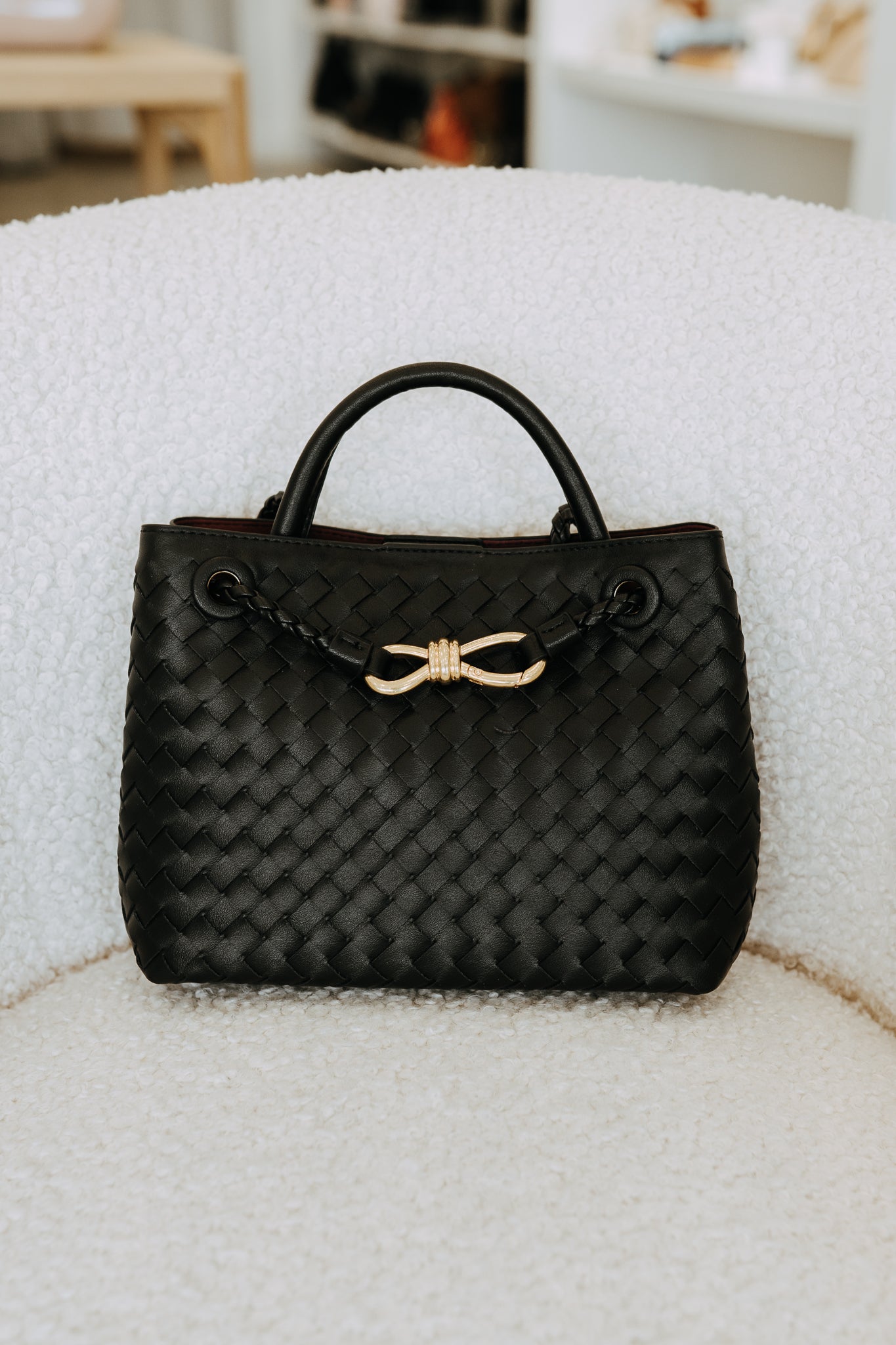 LUCIA WOVEN TOP HANDLE