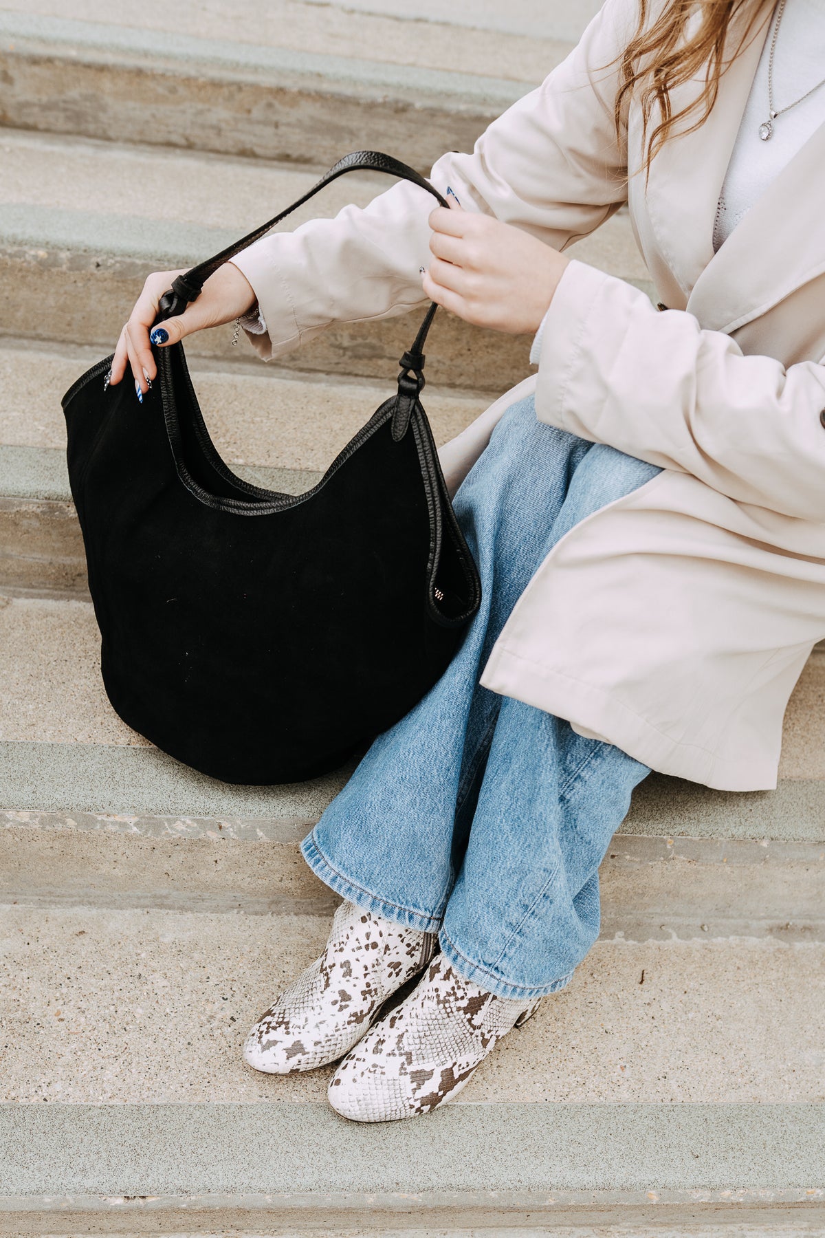 STAKA SUEDE TOTE