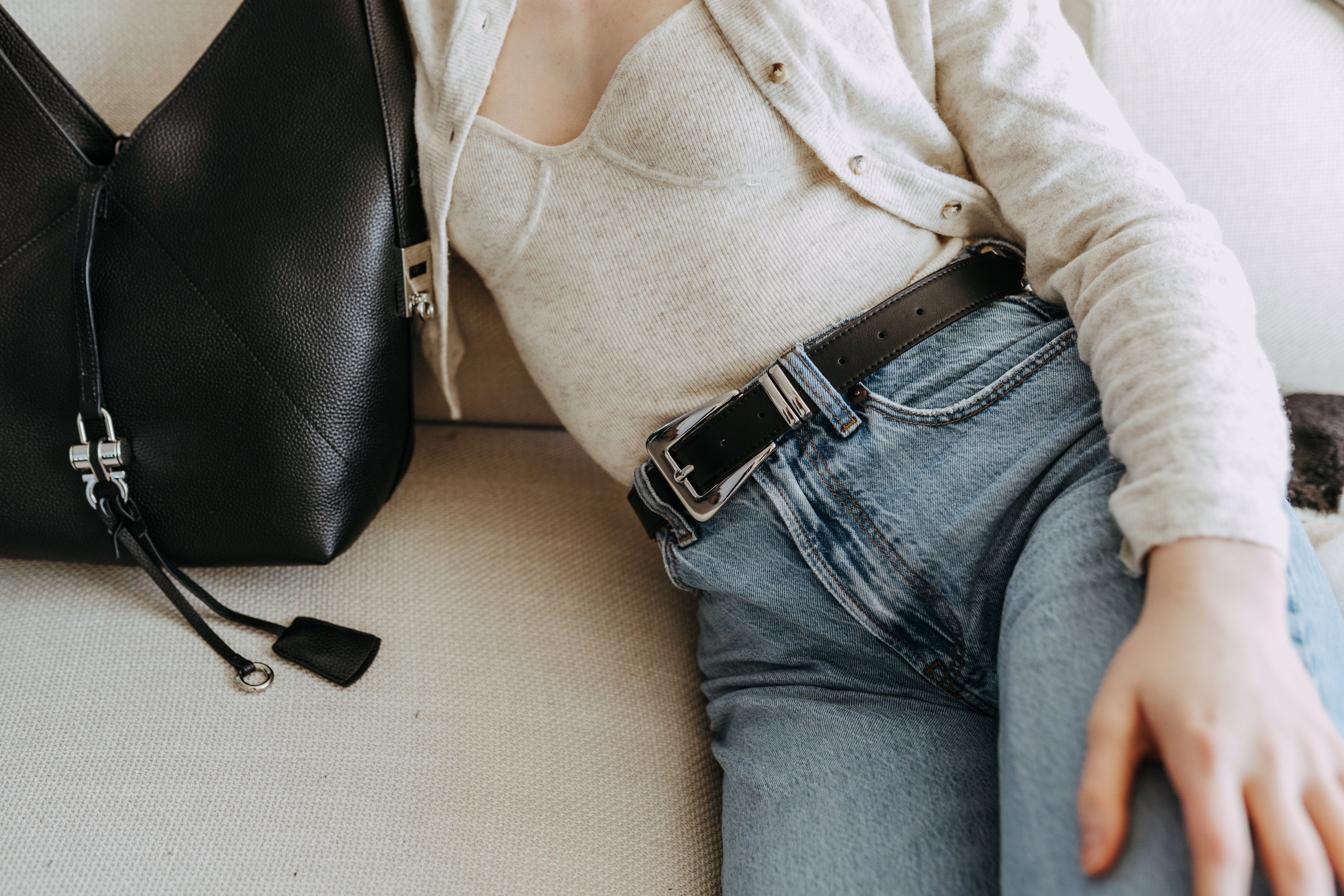 LAURETTA LEATHER SHOULDER BAG