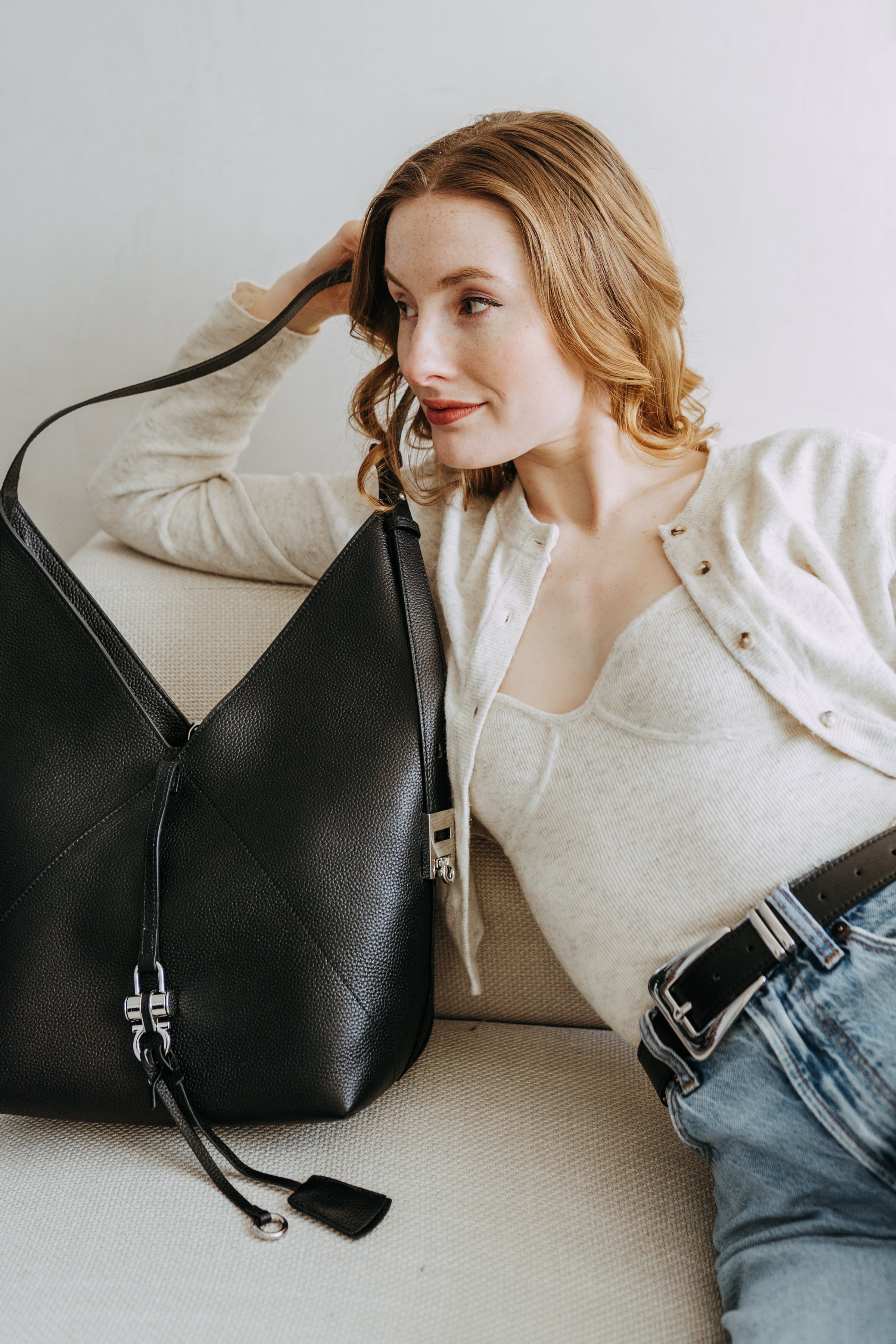LAURETTA LEATHER SHOULDER BAG