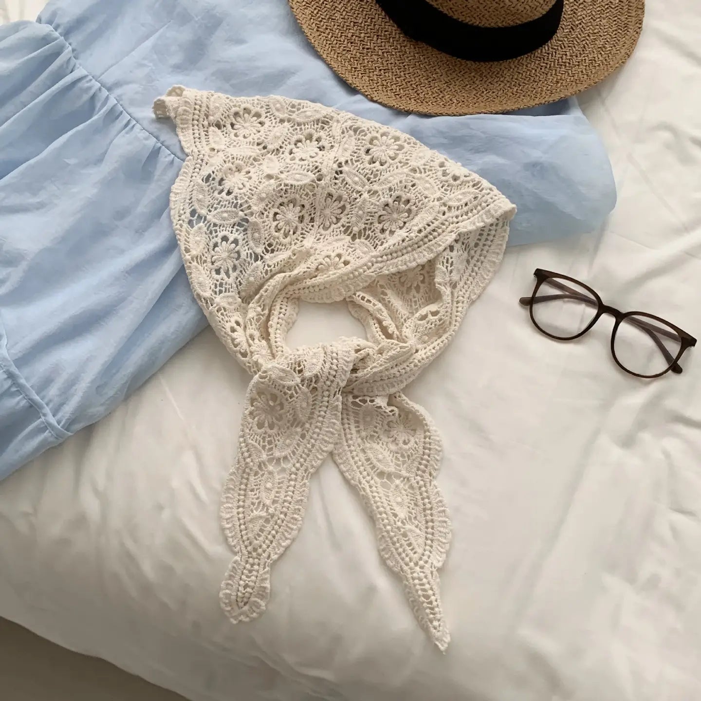 LACE TRIANGLE SCARF