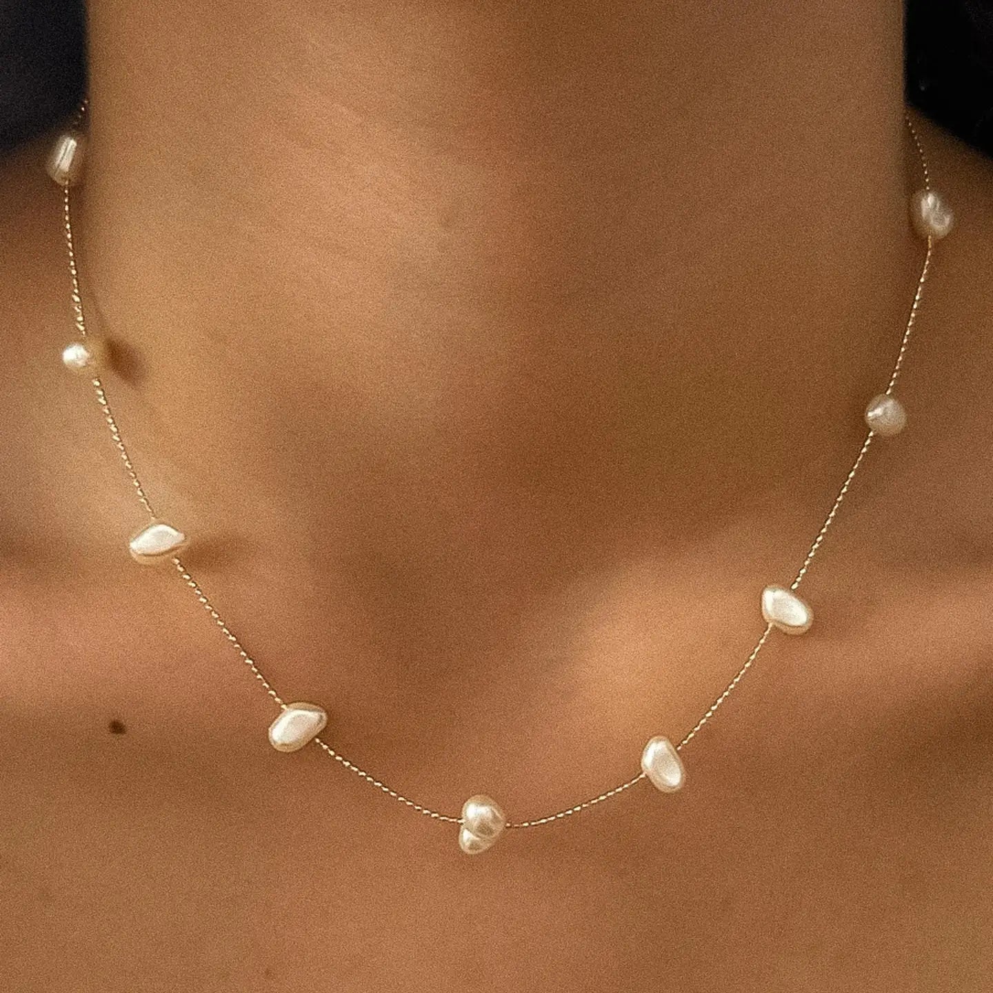 PETITE PEARL NECKLACE