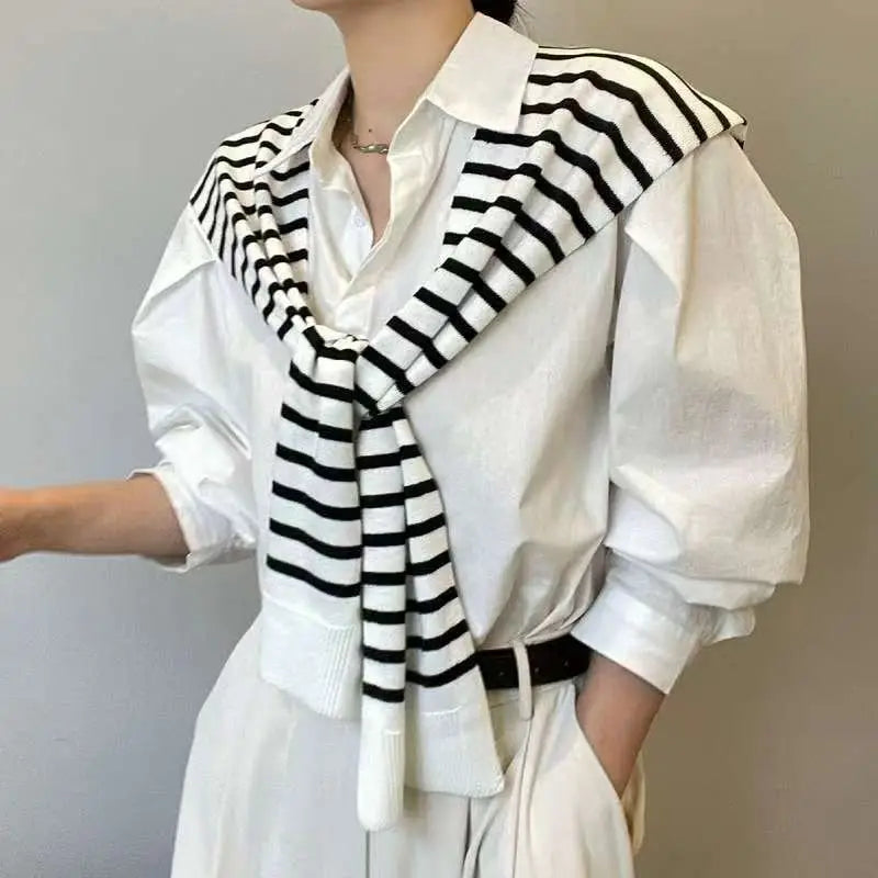 STRIPED SHOULDER SCARF