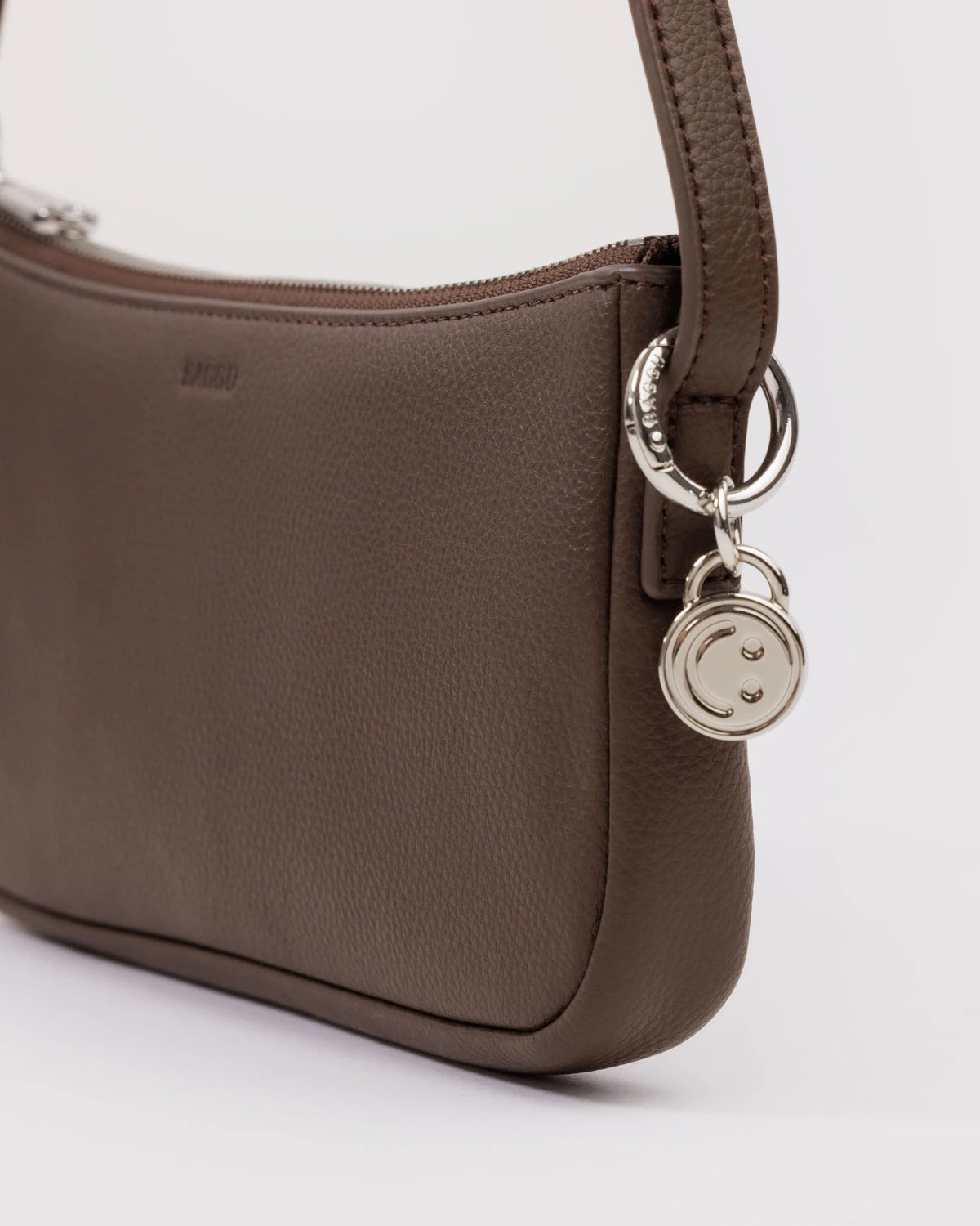 RECYCLED LEATHER POUCHETTE BAG