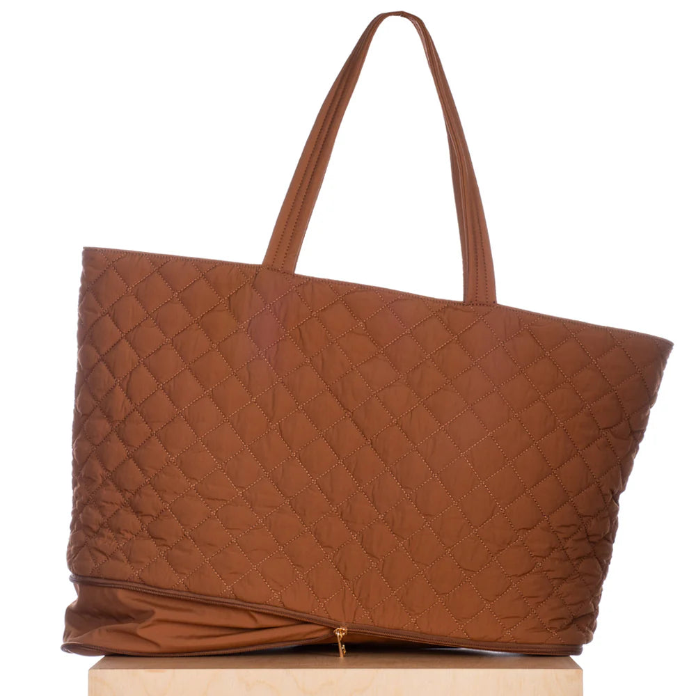 QUILTED EXPANDABLE TOTE
