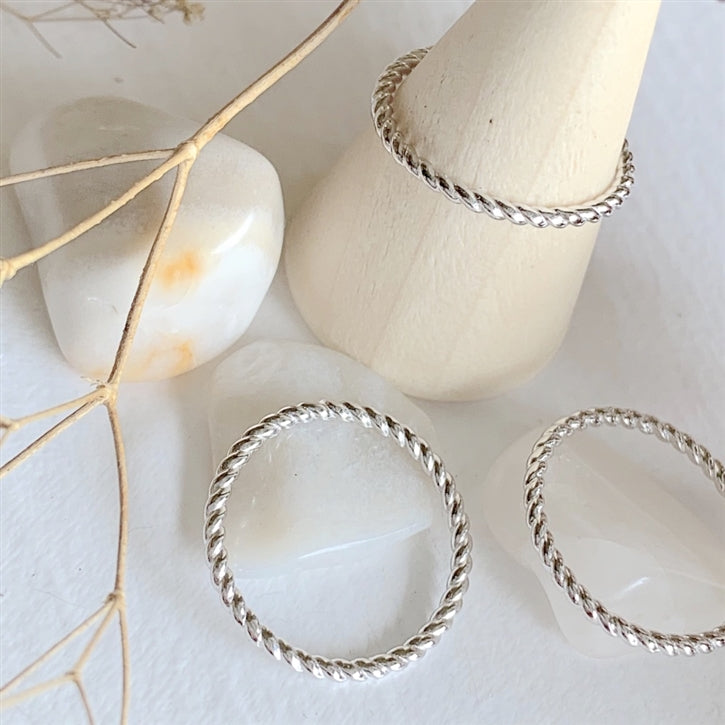 OCNUS TWISTED ROPE RING